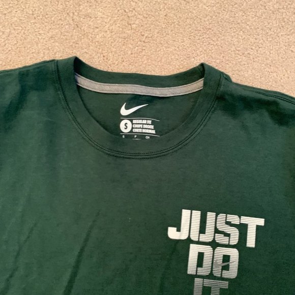 NWT Nike “Just Do It” Tee - Picture 3 of 3